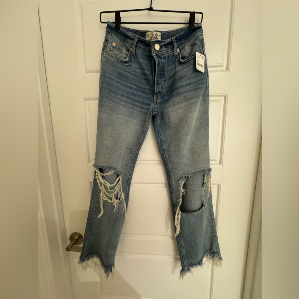 Free People Distressed Frayed Size 24 Jeans